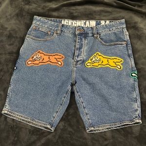 ICE CREAM x BILLIONAIRE BOYS CLUB ARCH JEAN SHORTS.      SIZE : 34 x 10”